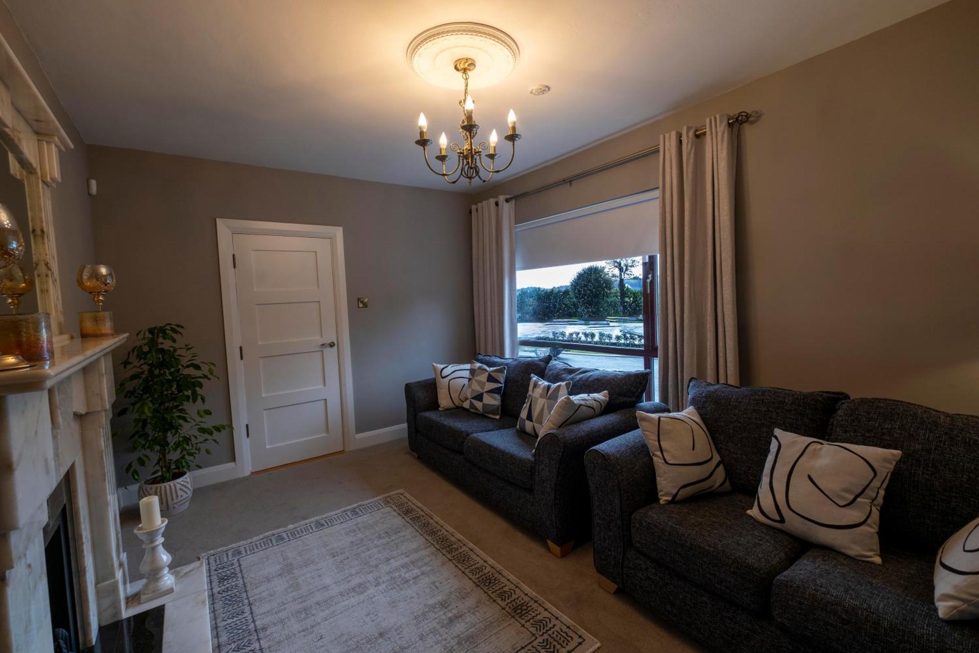 The Hillcrest, Luxury Accommodation In Castleblayney Town Luaran gambar